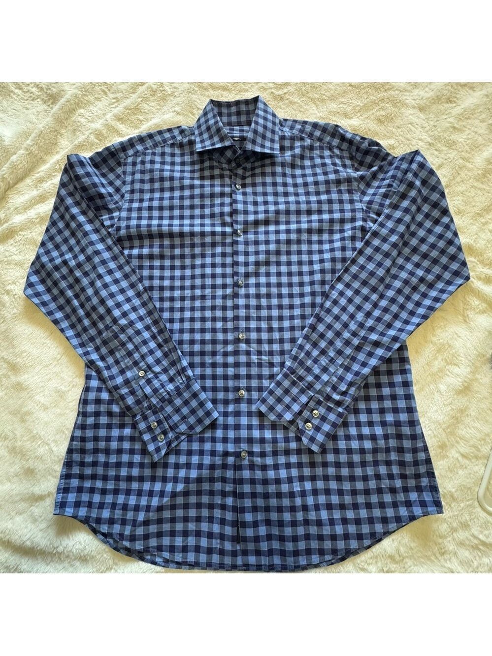 Hugo Boss Tessitura Monti Button Down Navy and Light Blue Plaid Shirt Neck 16